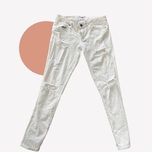 Paige white distressed denim skinny jeans size 29